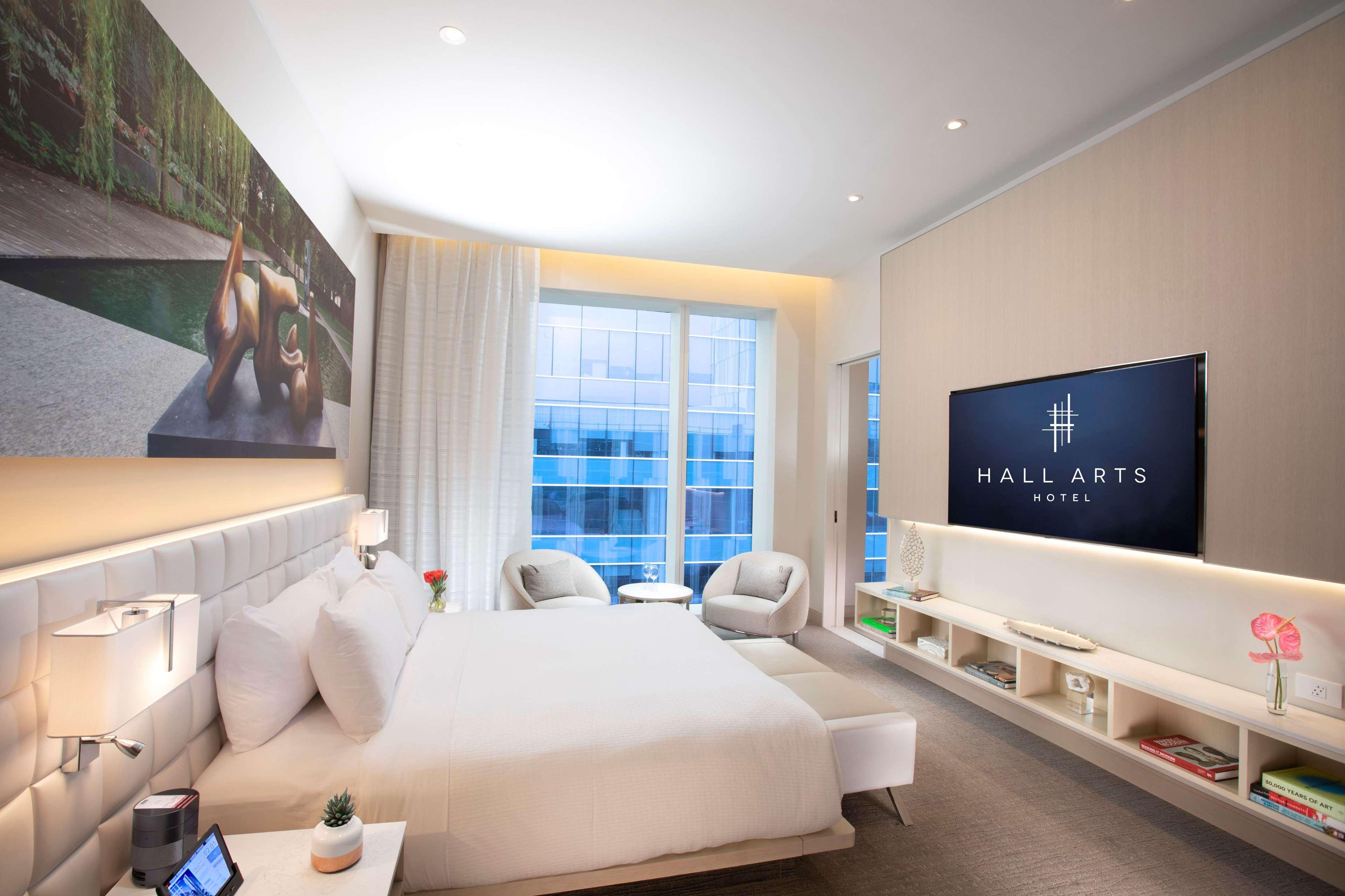 Hall Arts Hotel Dallas, Curio Collection By Hilton Bagian luar foto