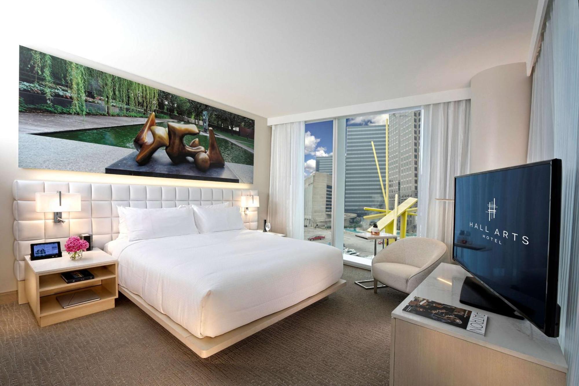 Hall Arts Hotel Dallas, Curio Collection By Hilton Bagian luar foto